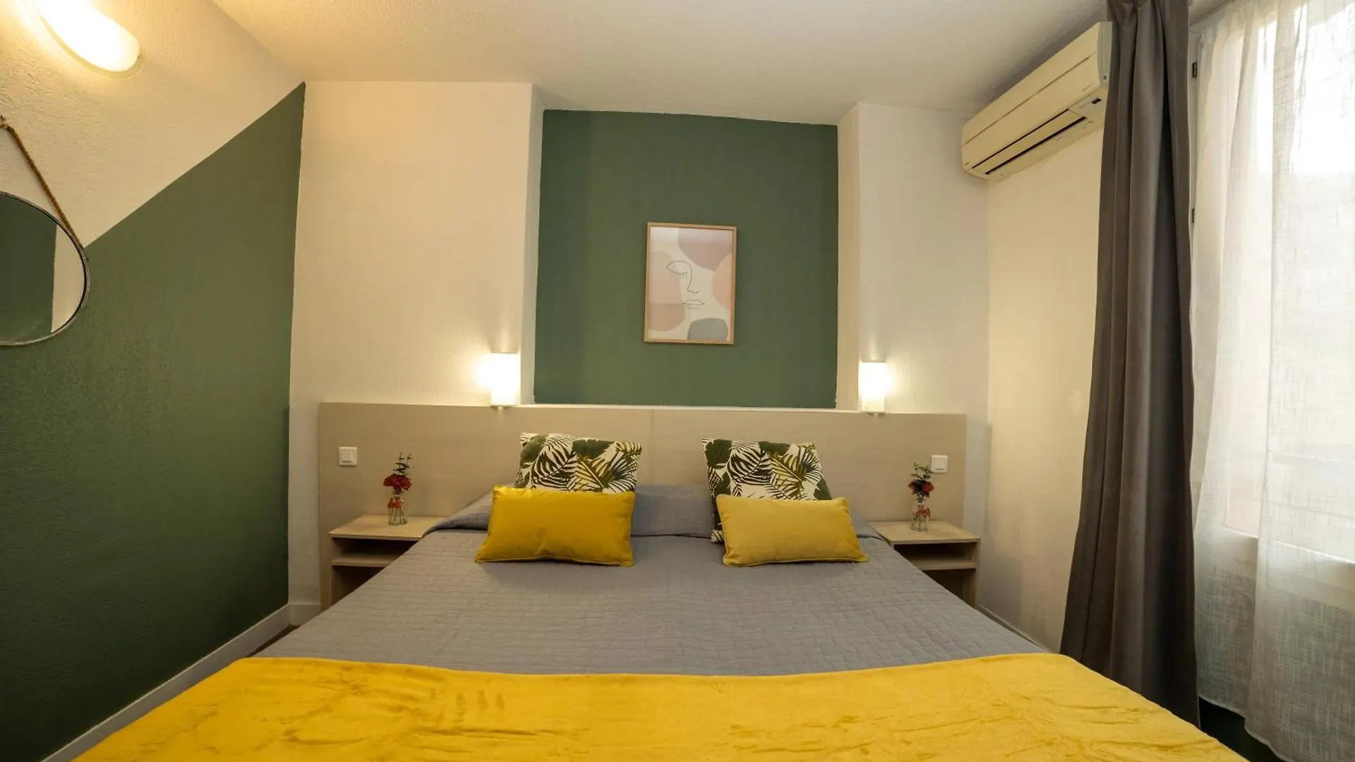 Hotel Parisien Menton France