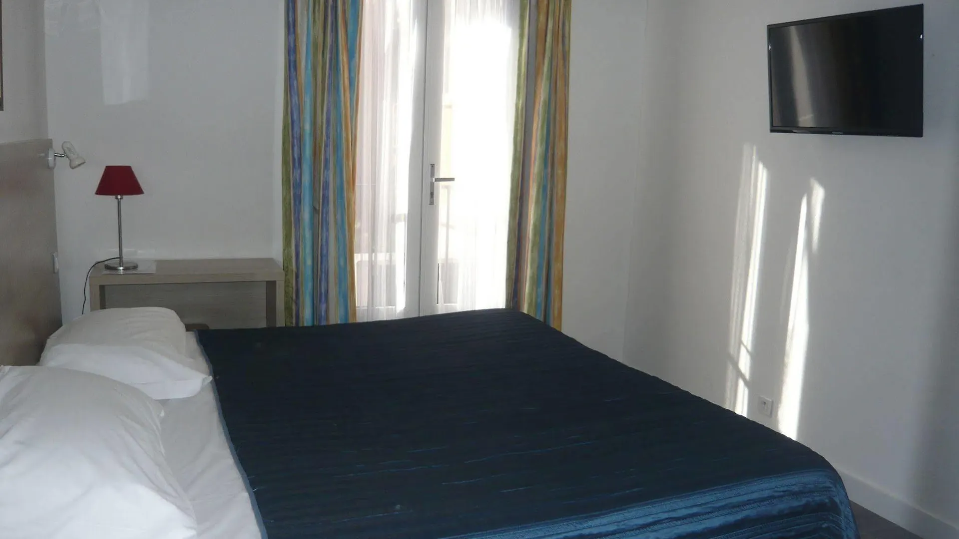 Hotel Parisien Menton