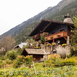 auberge-du-bois-prin-chamonix-mont-blanc.hotels-rhonealpes.com/