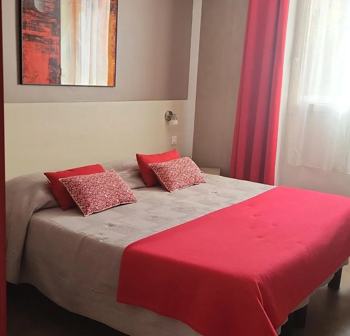 Hotel Parisien Menton