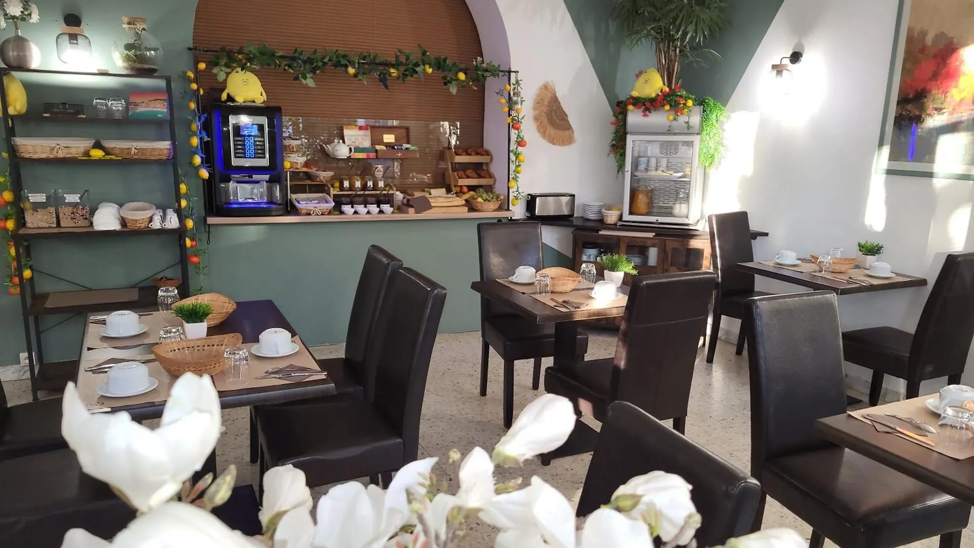 Hotel Parisien Menton