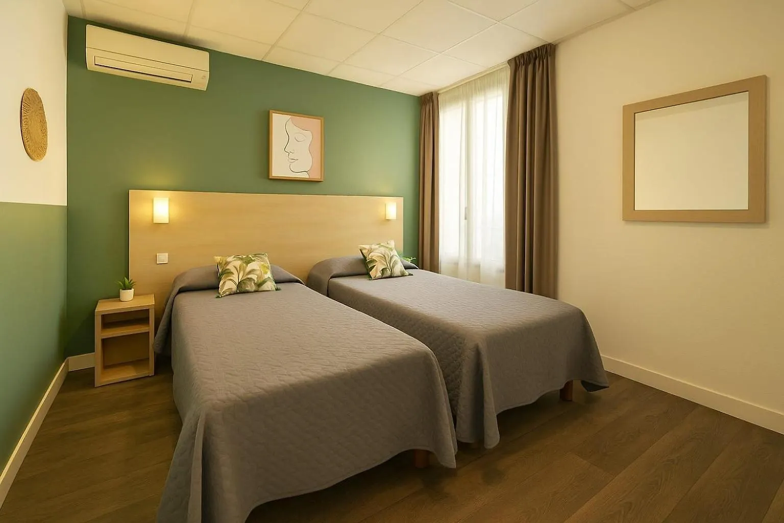 Hotel Parisien Menton