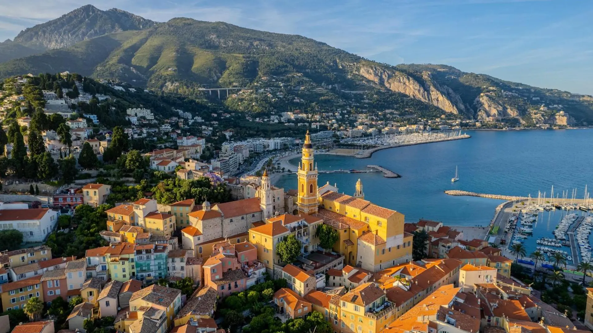 Hotel Parisien Menton Francia
