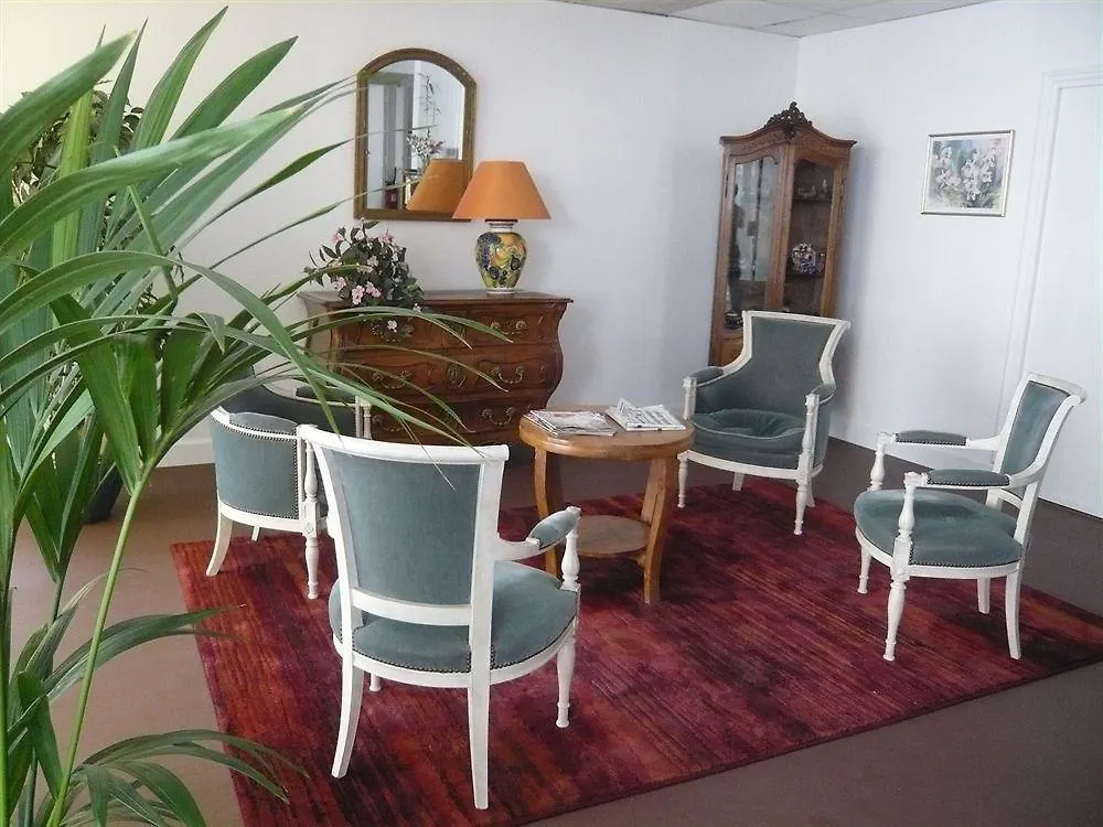 **  Hotel Parisien Menton France