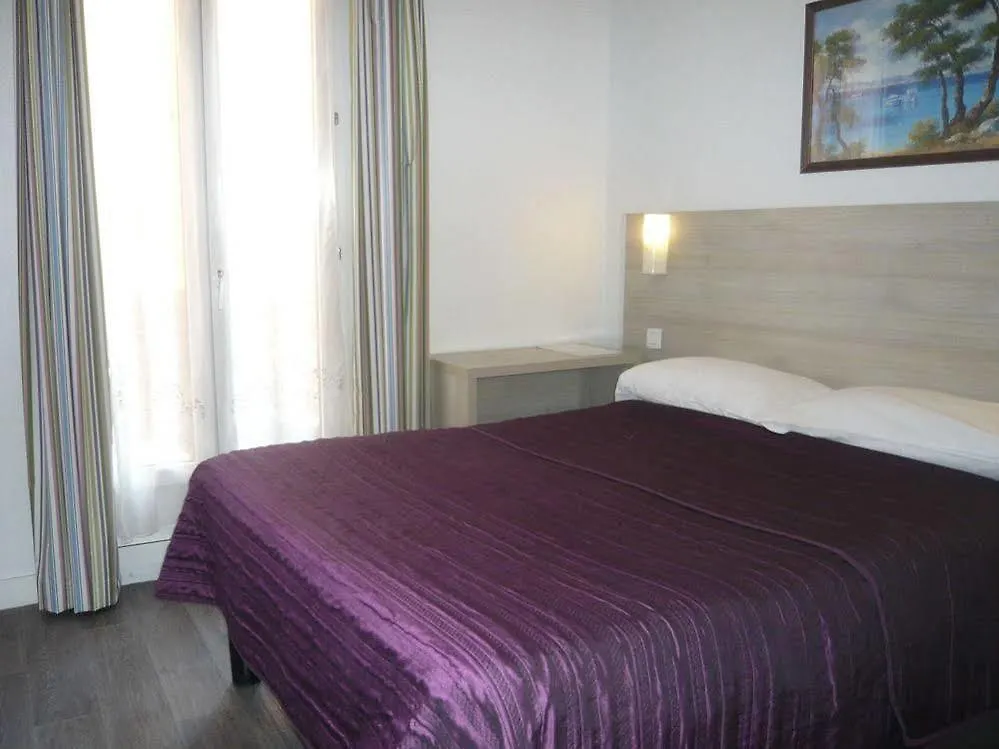Hotel Parisien Menton Francia